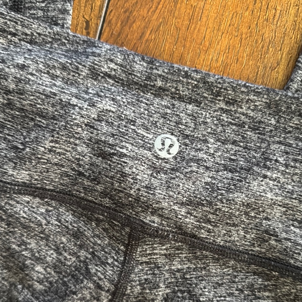 Lululemon Grey black Leggings - Picture 3 of 4